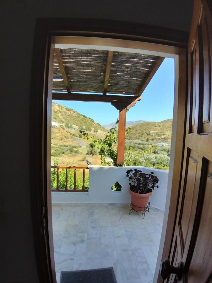 Mavrikou Helen Apartments Skyros Exteriör bild