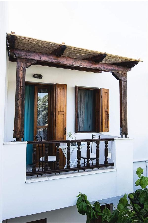 Mavrikou Helen Apartments Skyros Exteriör bild