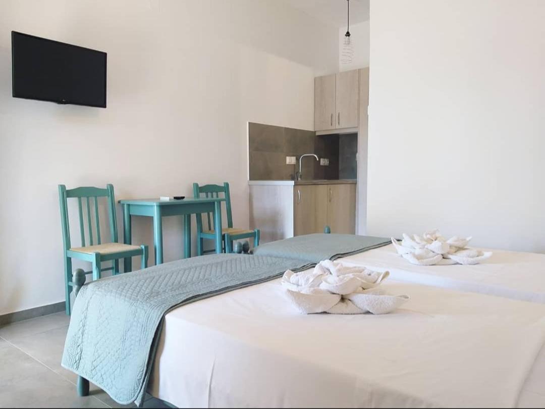 Mavrikou Helen Apartments Skyros Exteriör bild