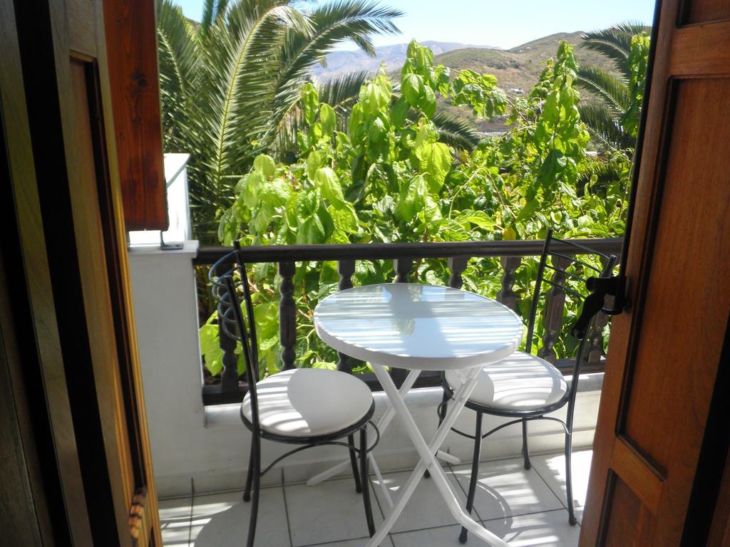 Mavrikou Helen Apartments Skyros Rum bild